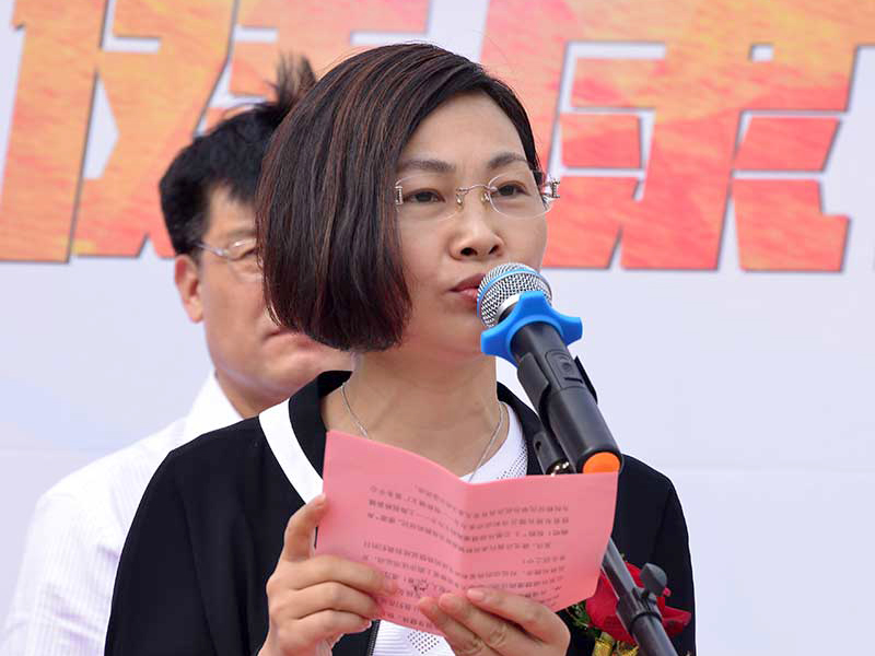 1、祝橋鎮(zhèn)社建辦主任龔梅致辭.JPG
